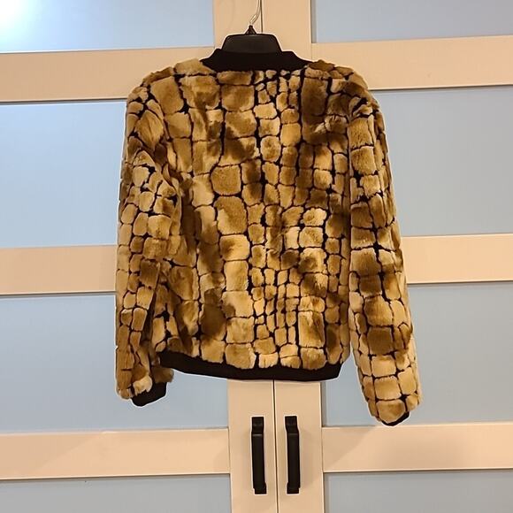 Moda International Faux Fur Dark And Light Brown Coat Size Medium - Picture 4 of 4